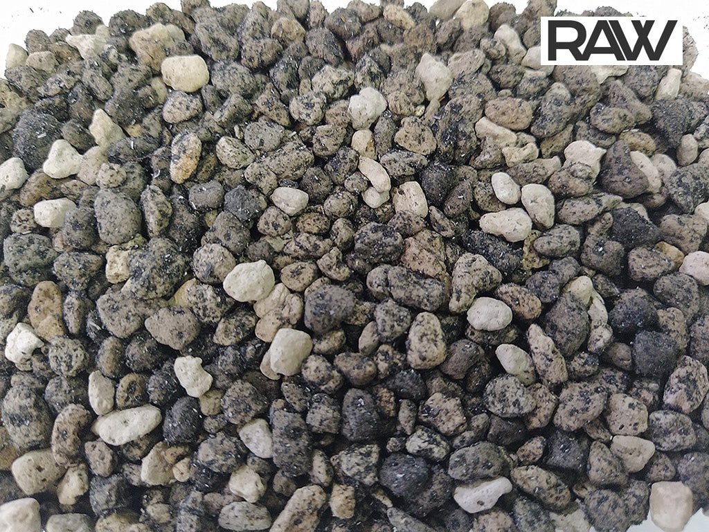 RAW Base 3L วัสดุรองพื้นสำหรับตู้ไม้น้ำ ขนาด 3 ลิตร